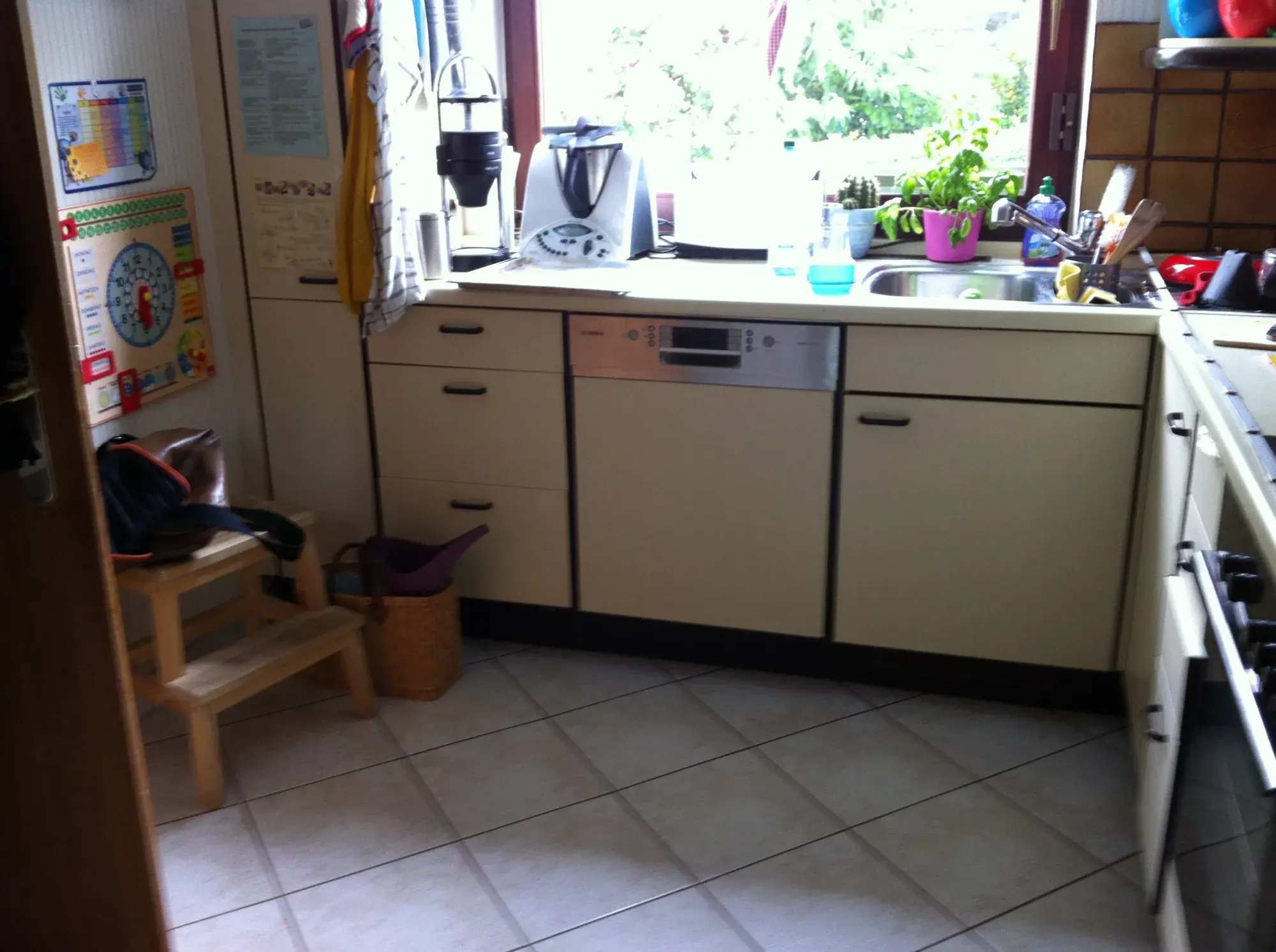 Küche vorher - in Bad Soden - Leicht-Küche